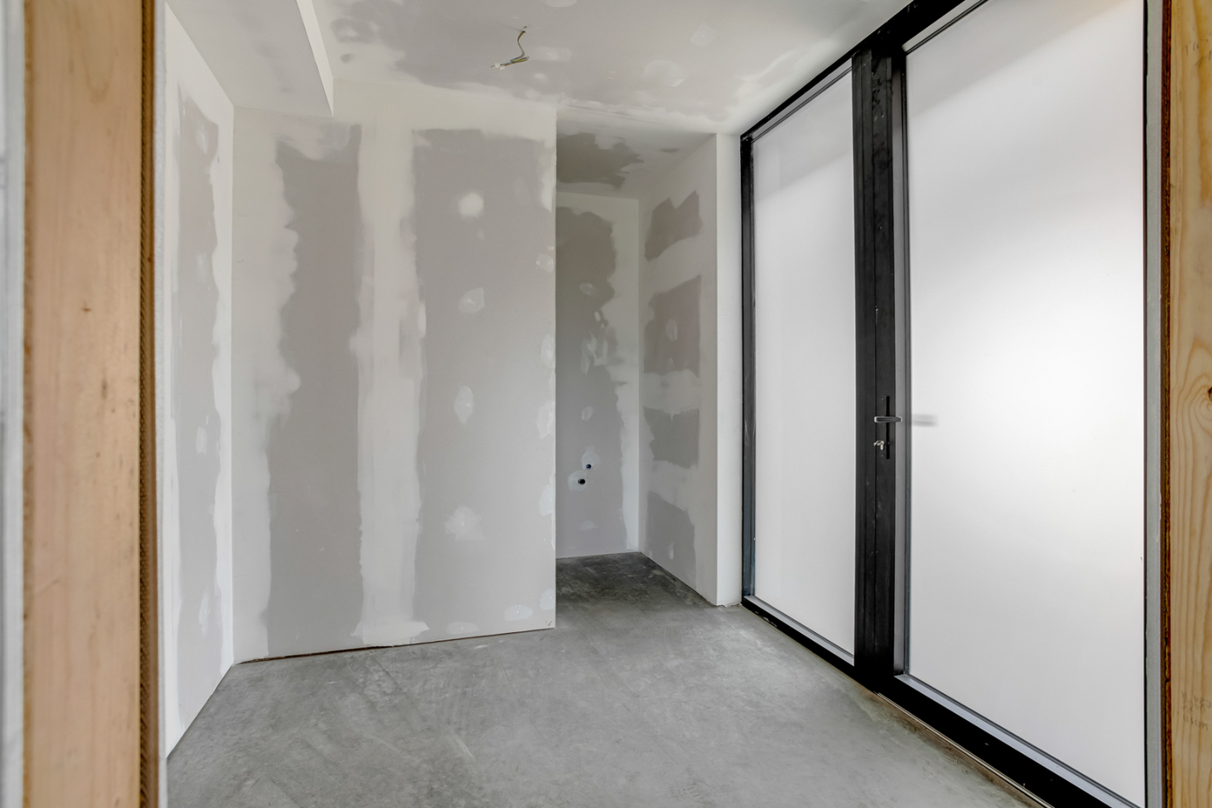 Verkaveling "De Bleeken" omvat 5 moderne BEN-woningen waarvan 4 half-open bebouwingen en 1 open bebouwing. 