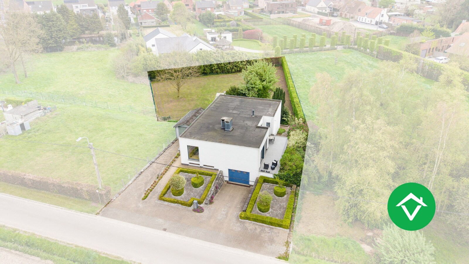 Alleenstaande woning met uitgestrekte vergezichten te Wijnendale 