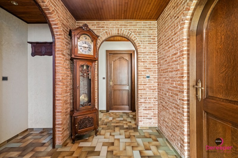 Charmante alleenstaande bungalow met zuidgerichte tuin op ruim perceel in Snaaskerke 