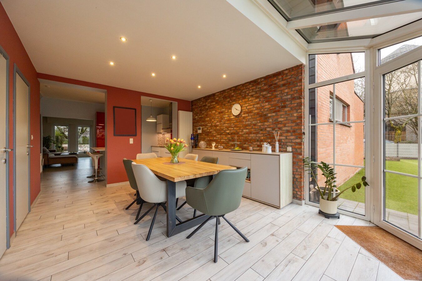 Instapklare ééngezinswoning met garage en tuin te Schilde! 