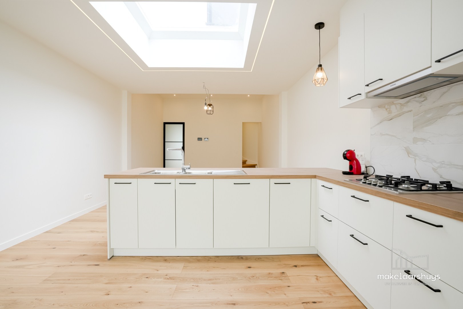 CO-Housing - Gunstig gelegen woning met 4 slpks in Mariakerke 