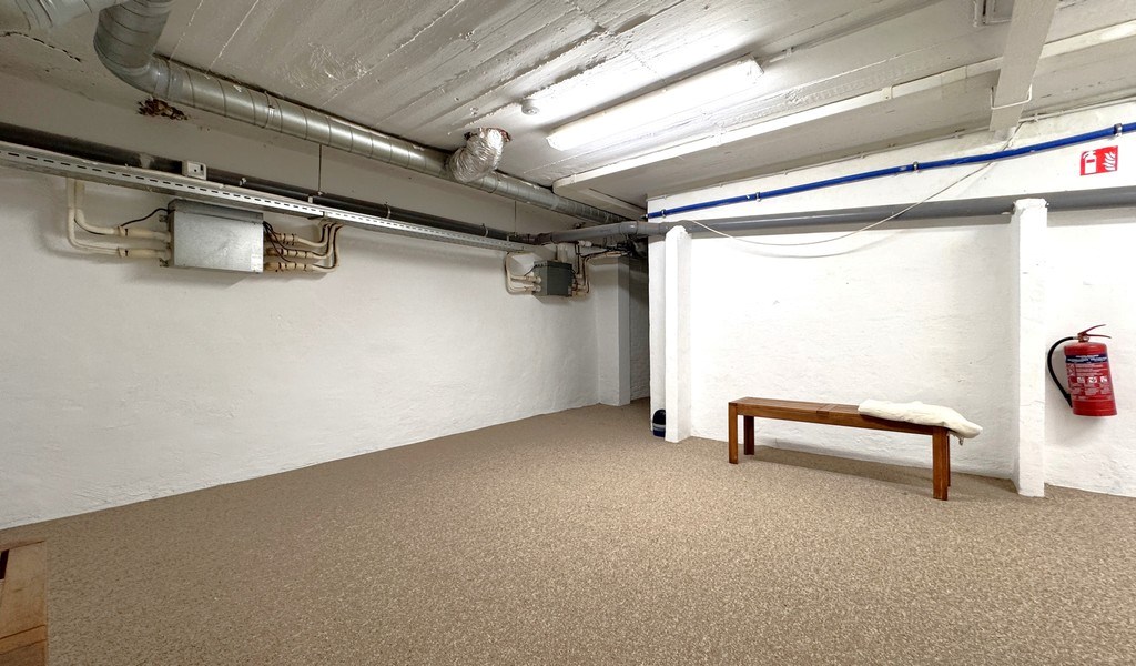 Gelijkvloers kantoor te huur vlakbij Centraal Station Antwerpen