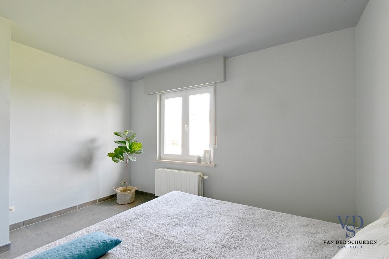 Bungalowwoning met afzonderlijke garage 