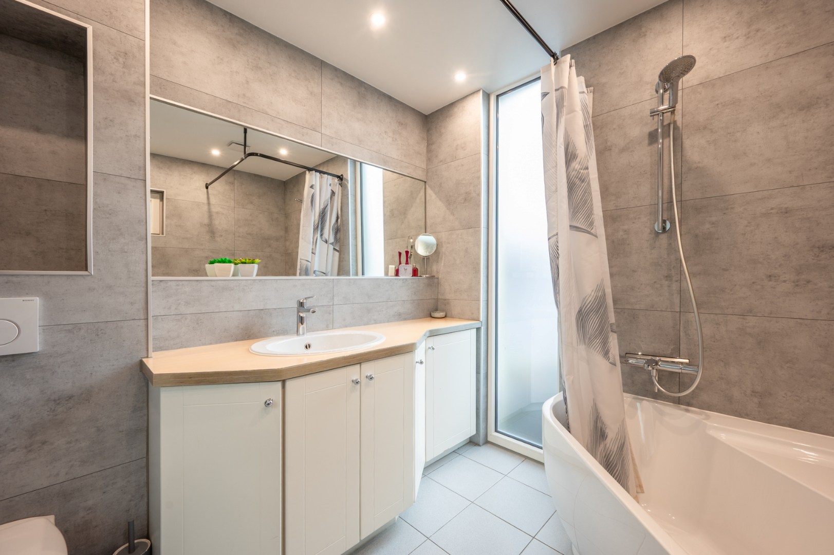 Instapklare en charmante woning met 3 slaapkamers en tuin 