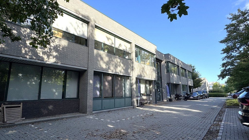 Kantoren te huur op bedrijventerrein Veldkant te Kontich