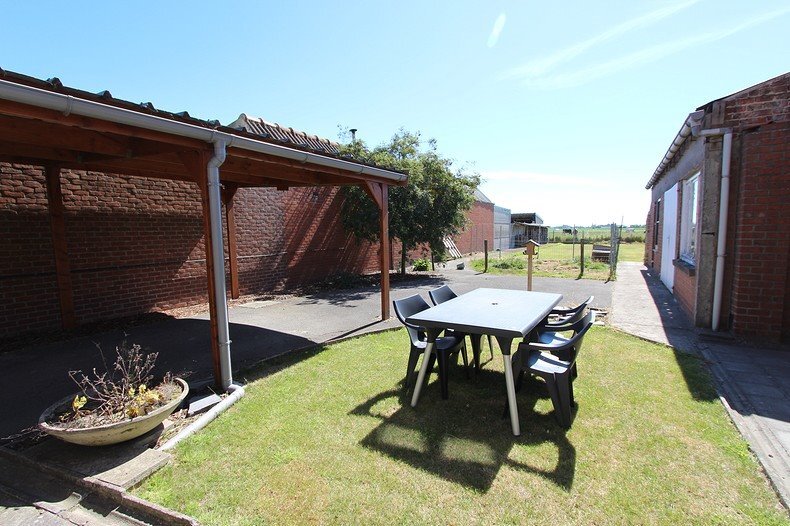 VERKOCHT IN UW BUURT ! 