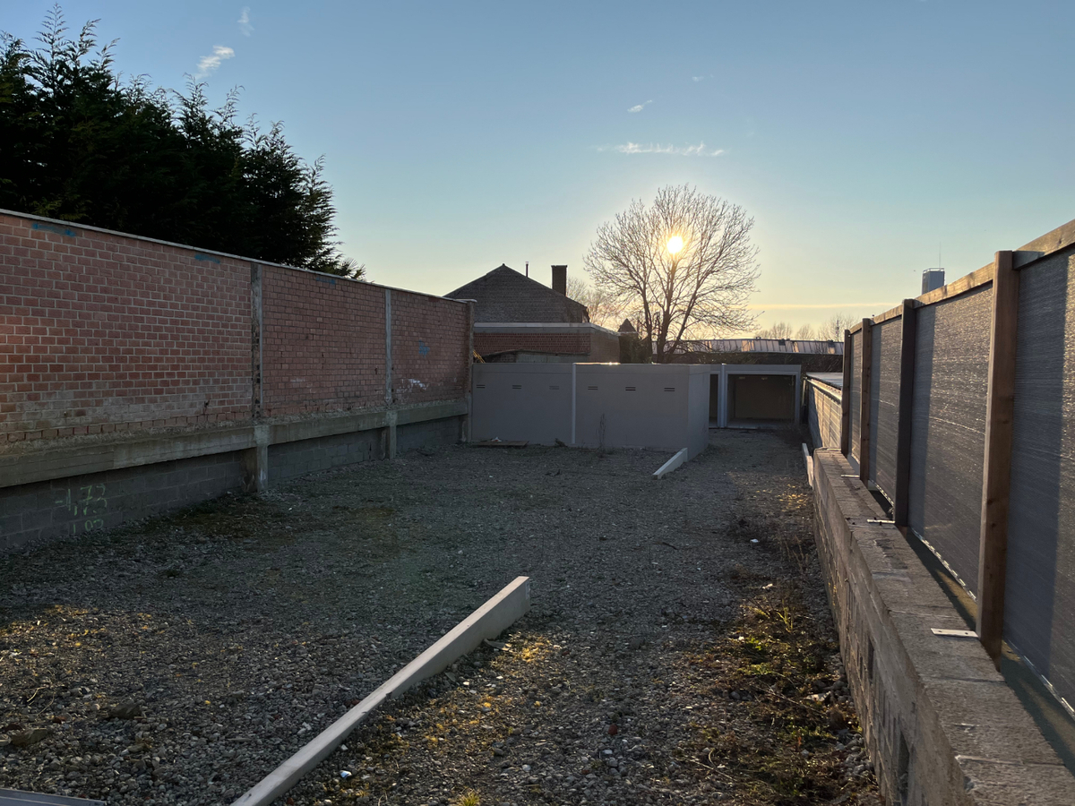 Ruim, gelijkvloers BEN-nieuwbouwappartement te Gavere. 