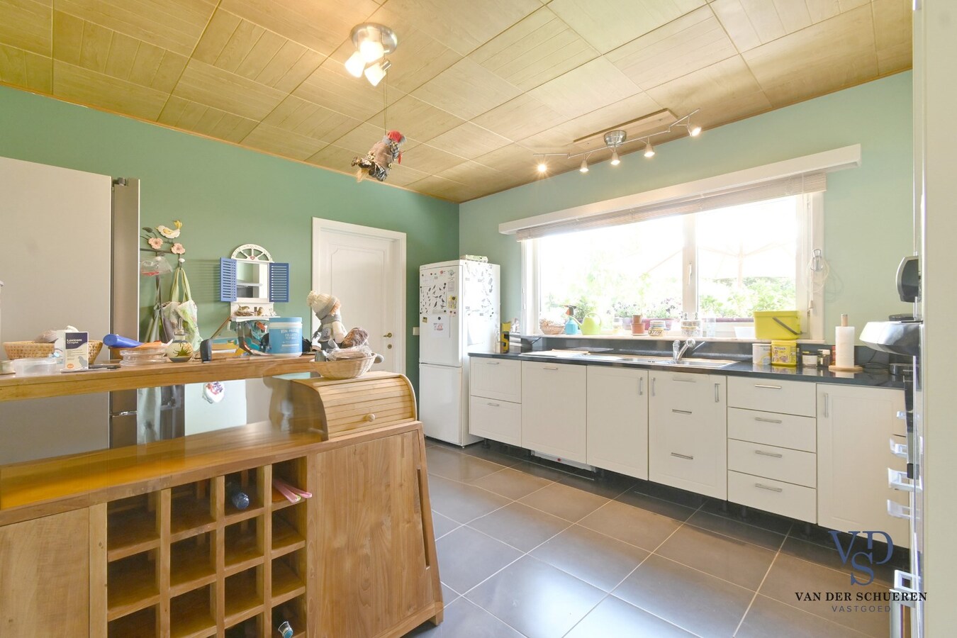 Halfopen woning in het groene Dikkelvenne 