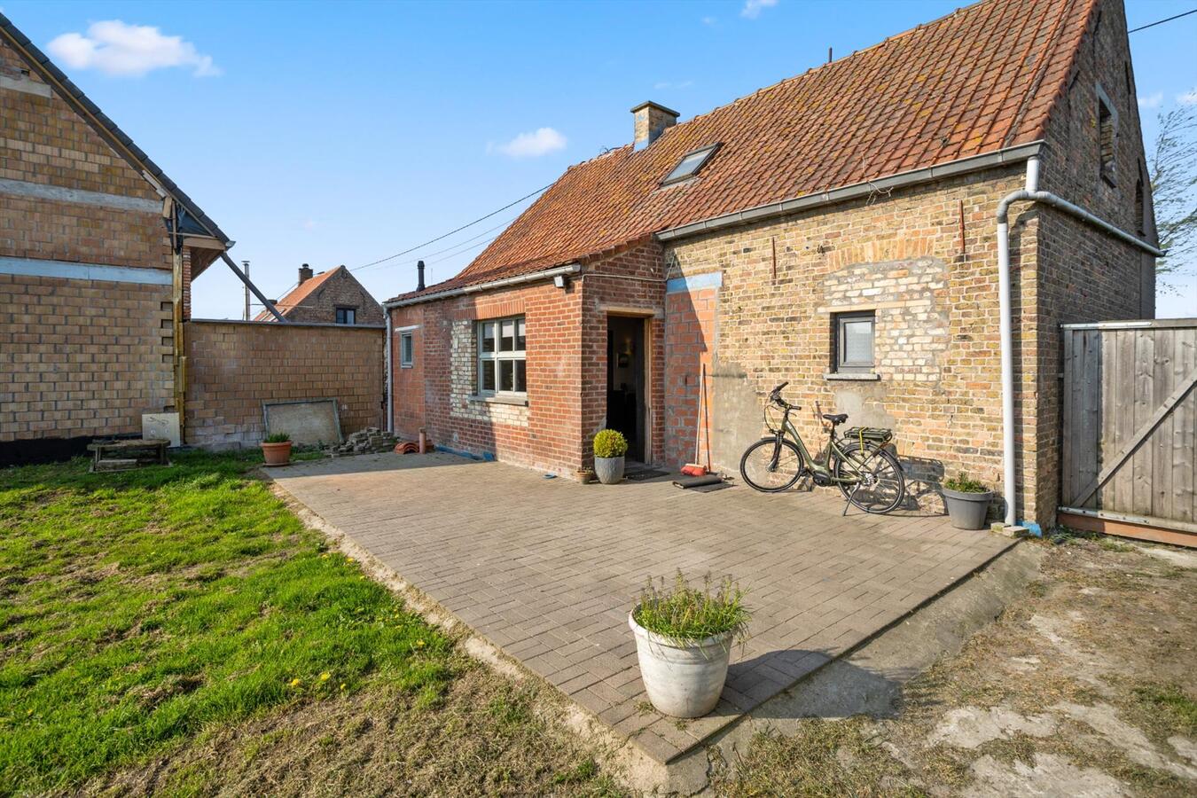 Recent gerenoveerde woning op 668m² 