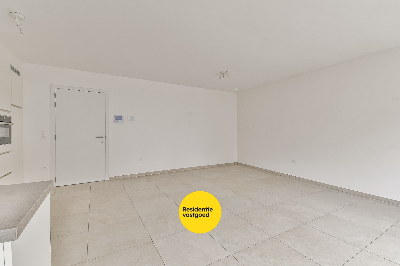 Prachtige assistentiewoning in hartje Aartrijke 