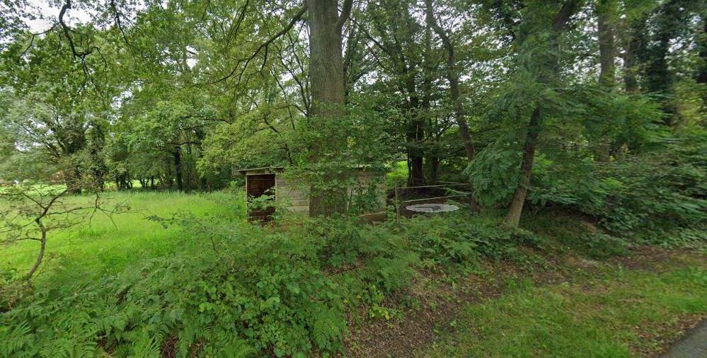 Champ avec abri sur environ 45 ares à la frontière de Lummen/Beringen 