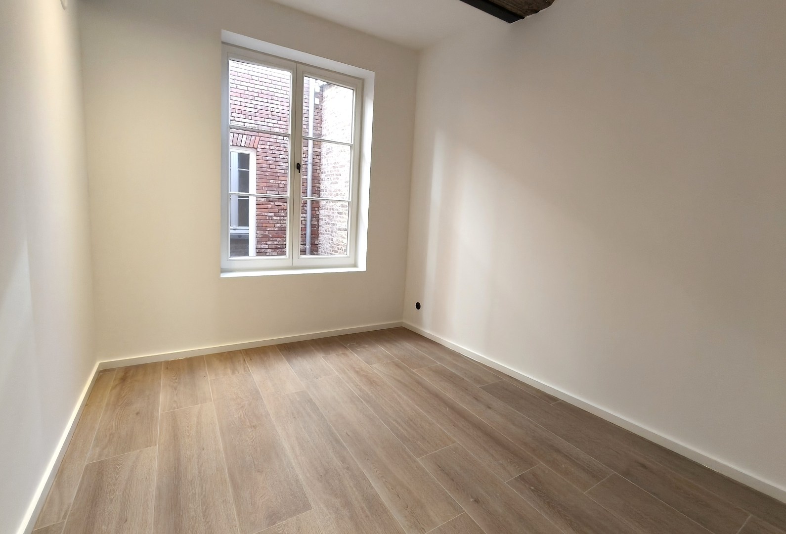 ENERGIEZUINIG APPARTEMENT - GELIJKVLOERS MET TERRAS 