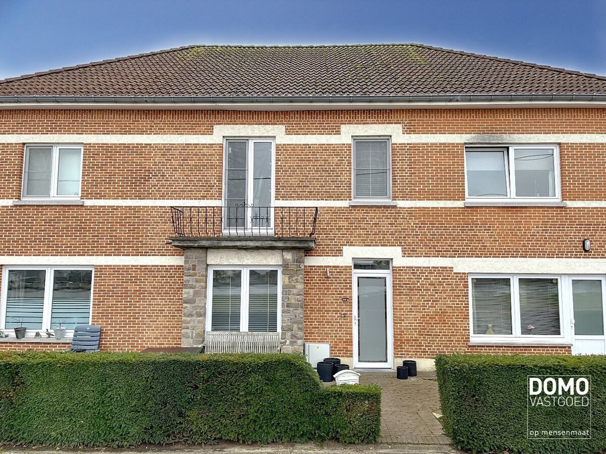 Gezellige en gerenoveerde woning te Stokrooie, gelegen aan het Albertkanaal. 