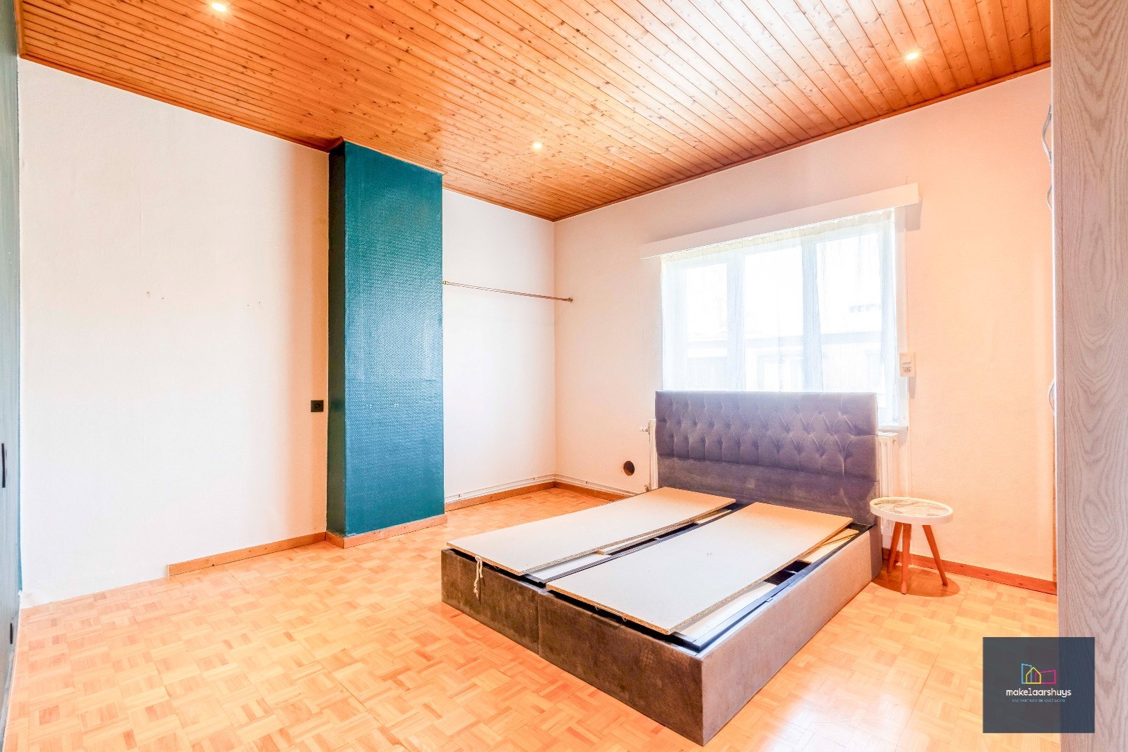 Goedgelegen woning met 2 slpk te Gent 