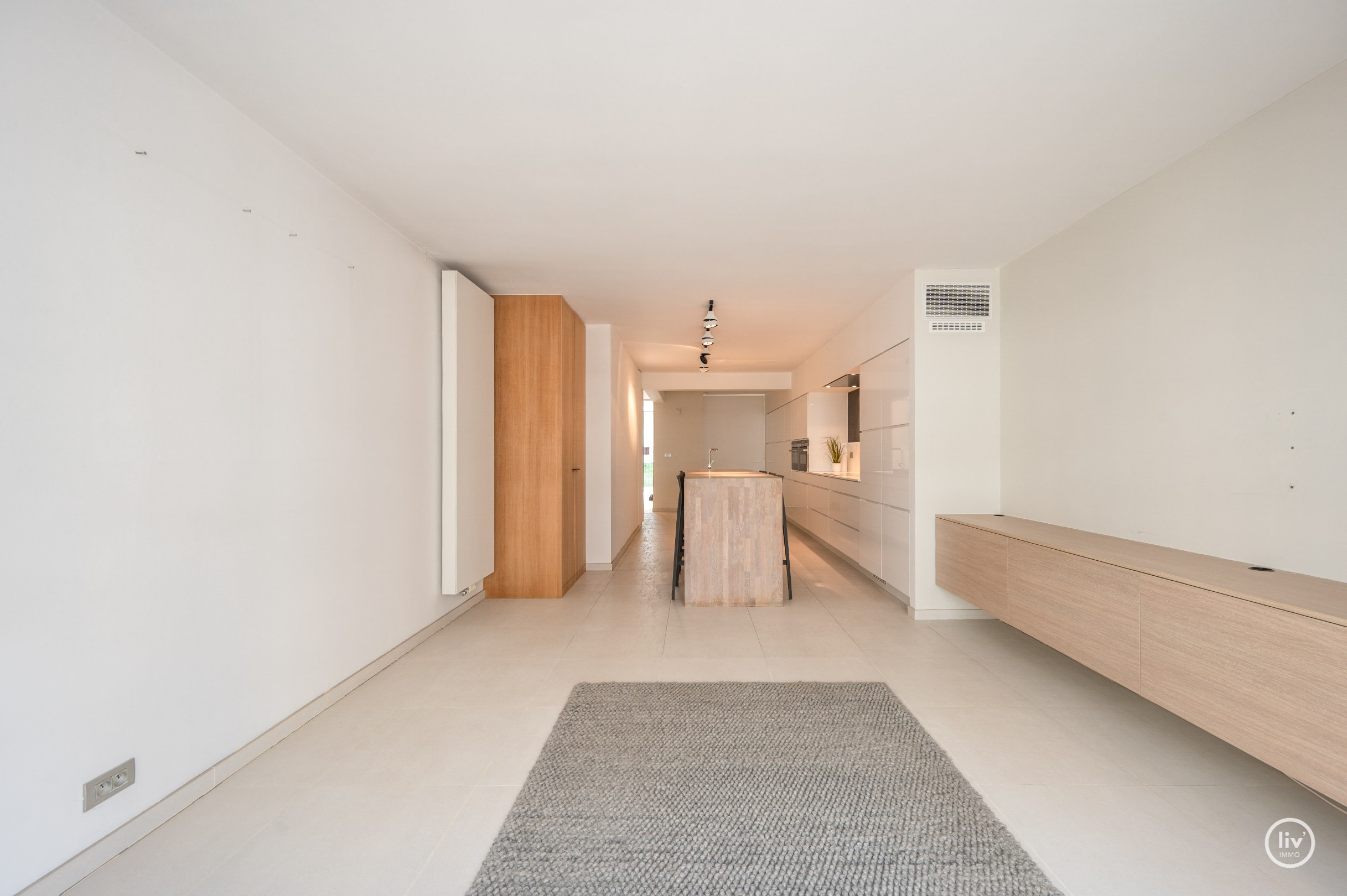 Bel appartement de deux chambres situé au centre de Knokke. 