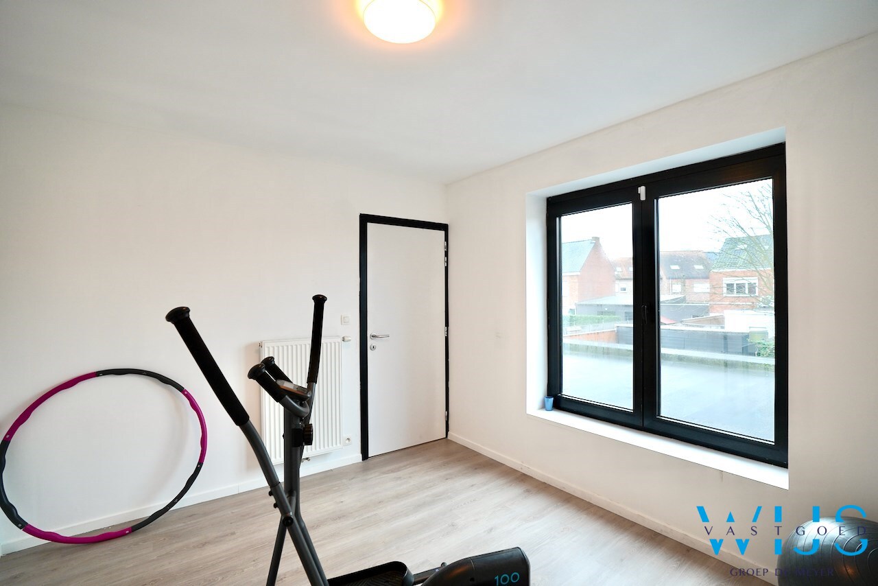 Instapklaar &amp; energiezuinig woonhuis te Zelzate ! 