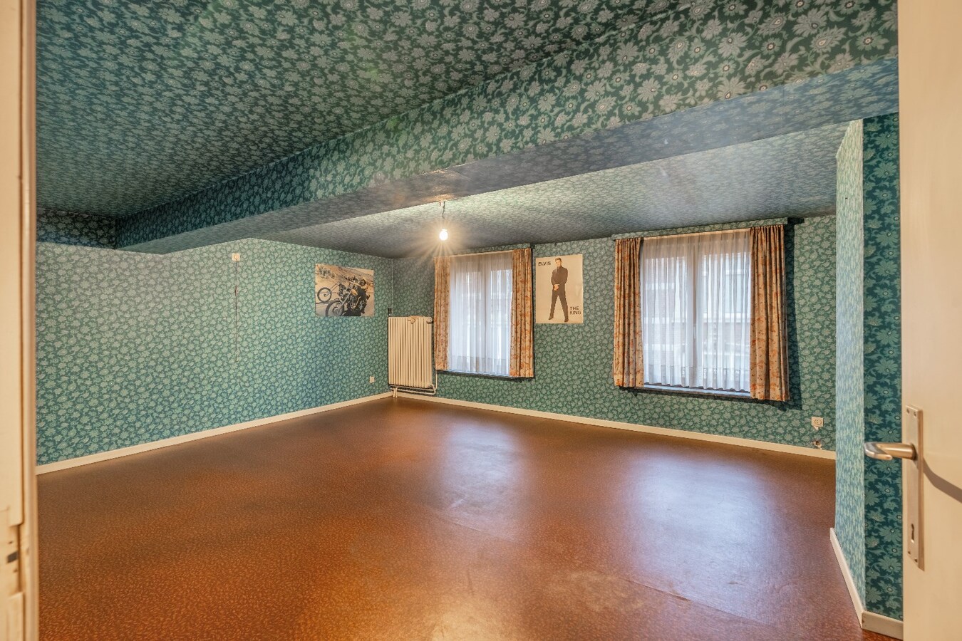 Projectgrond geschikt voor het bouwen van appartementen &amp; stadswoningen in het centrum van Maaseik! 