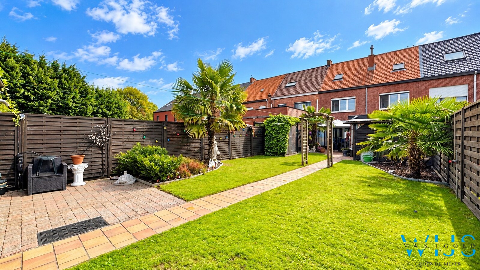 Ruime 4-slaapkamerwoning met gezellige tuin en veranda! 