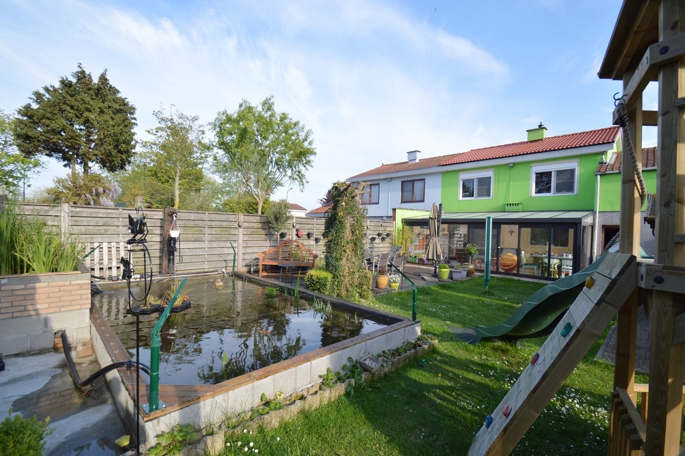 Woning met 4 slaapkamers op zeer rustige ligging - Heist 