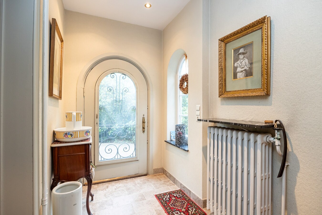 Karaktervolle villa op een perceel van  1.779 m² te Schilde op wandelafstand van het centrum 