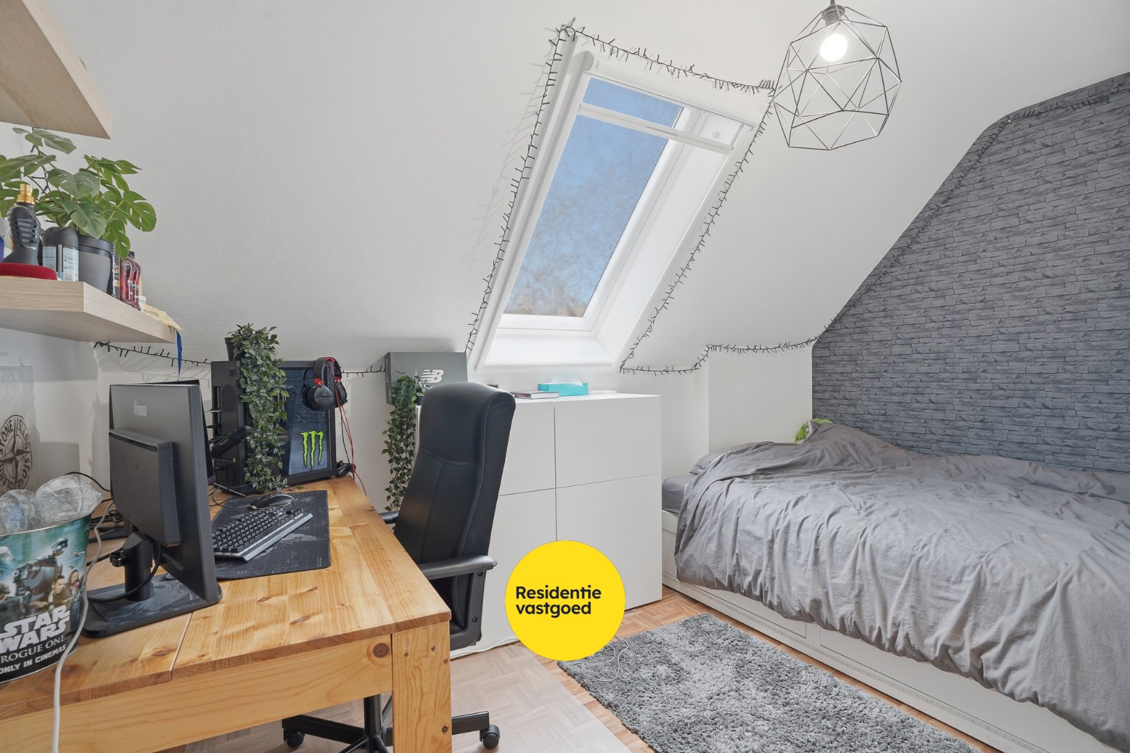 Landelijk gelegen villa met loods in Aartrijke 