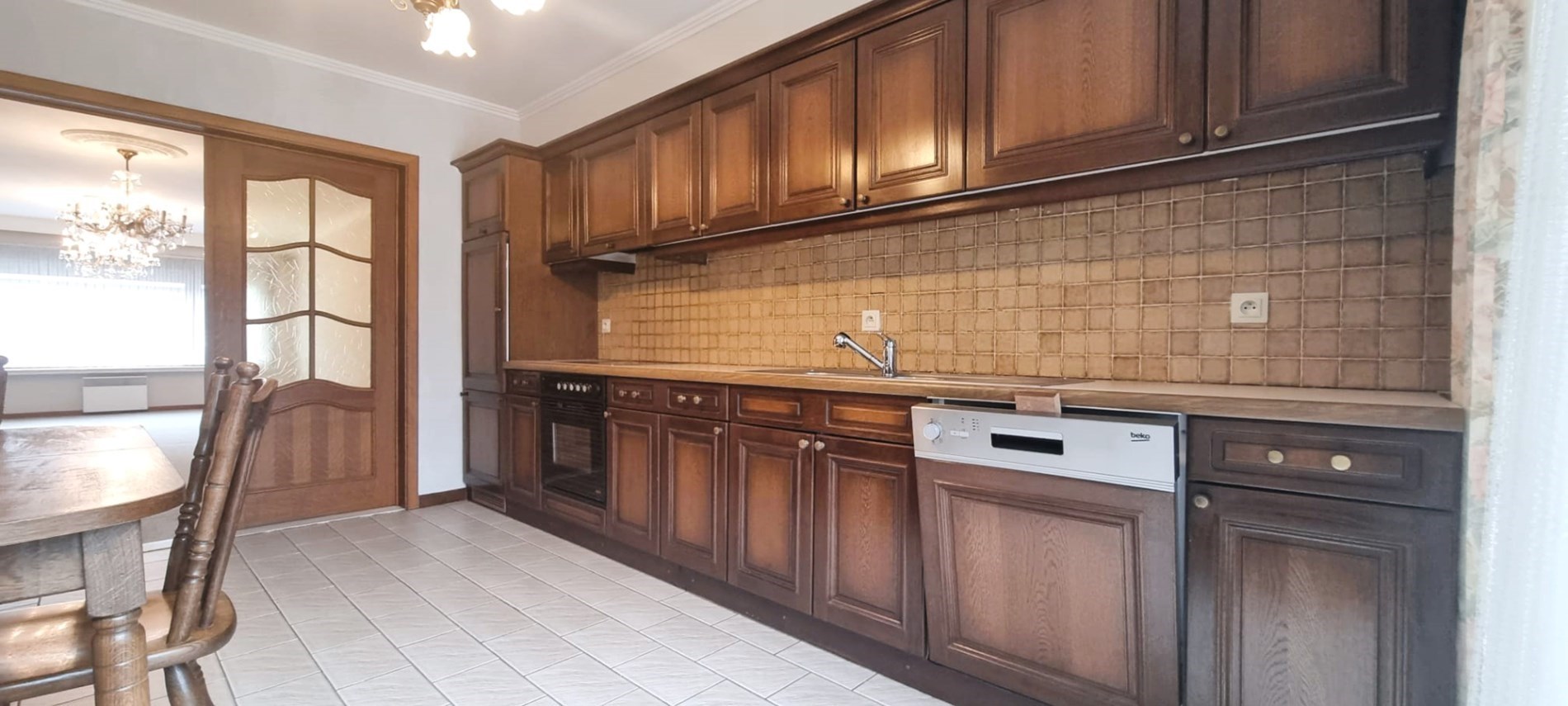 Gelijkvloers appartement  met 2 slkp. in het centrum van Leopoldsburg 