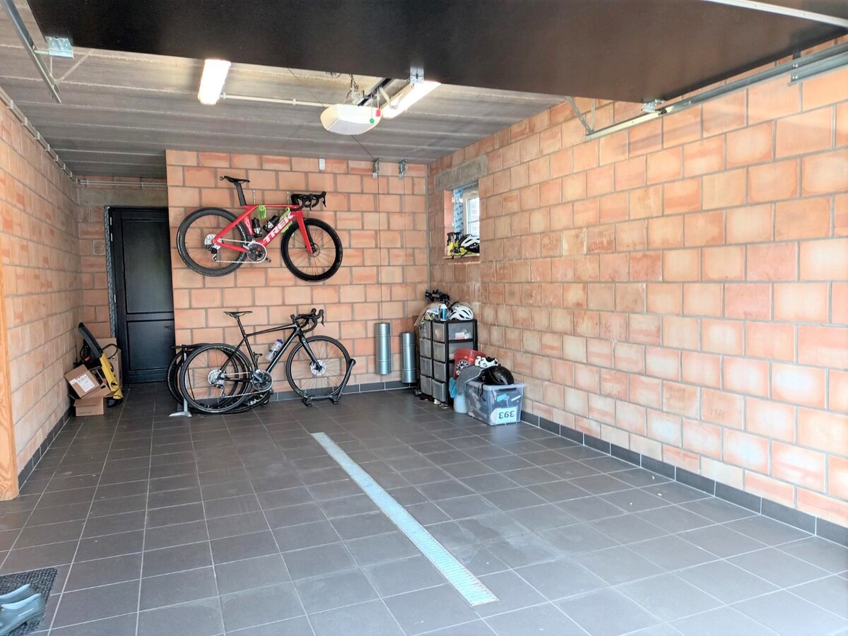 Prachtige woning met energielabel A, zeer rustig gelegen te Bolderberg. 