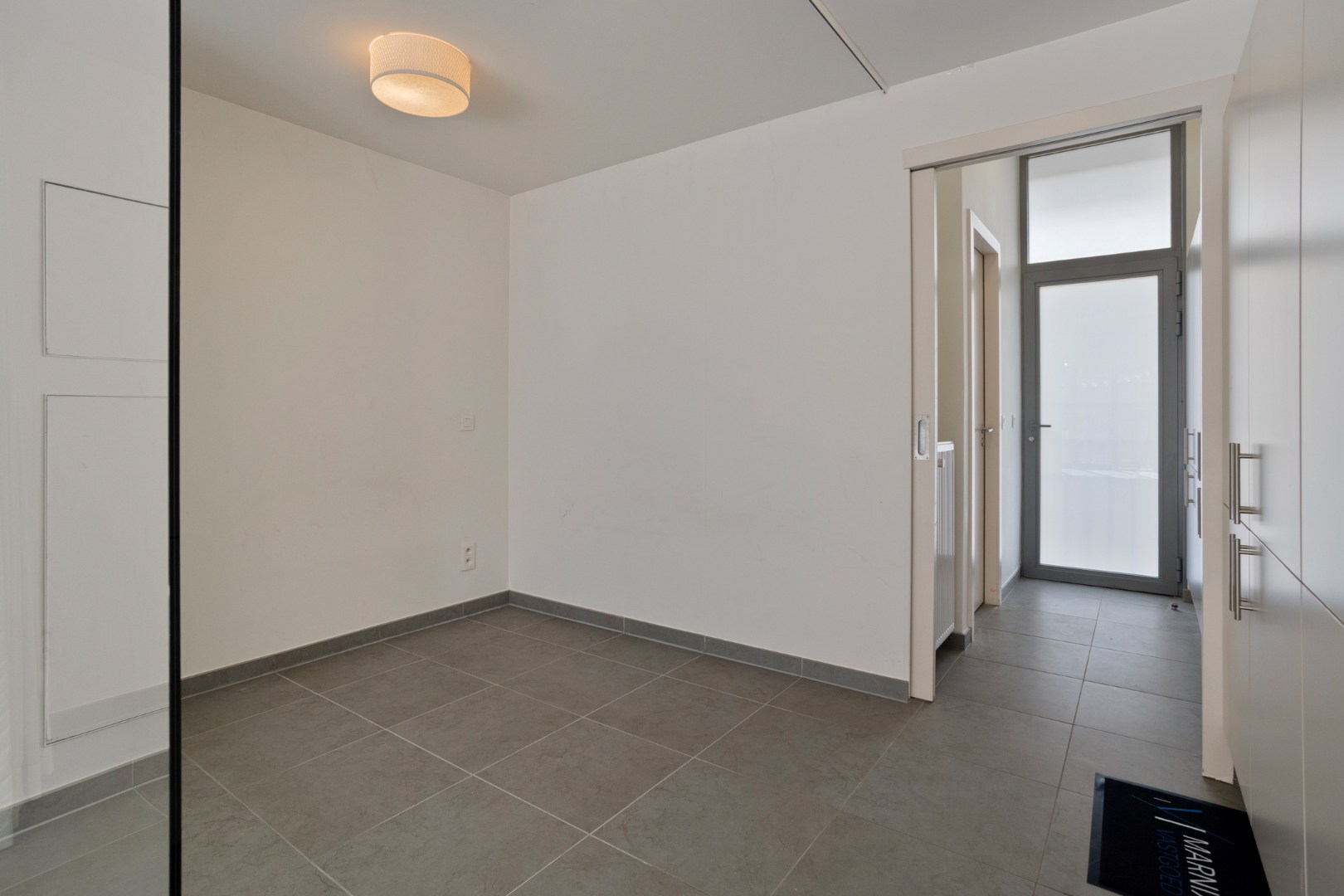 Studio met ruim terras, ondergrondse autostaanplaats en private kelderberging in Leuven! - EPC 60 kWh/m² - bewoonbare opp. 47 m² 