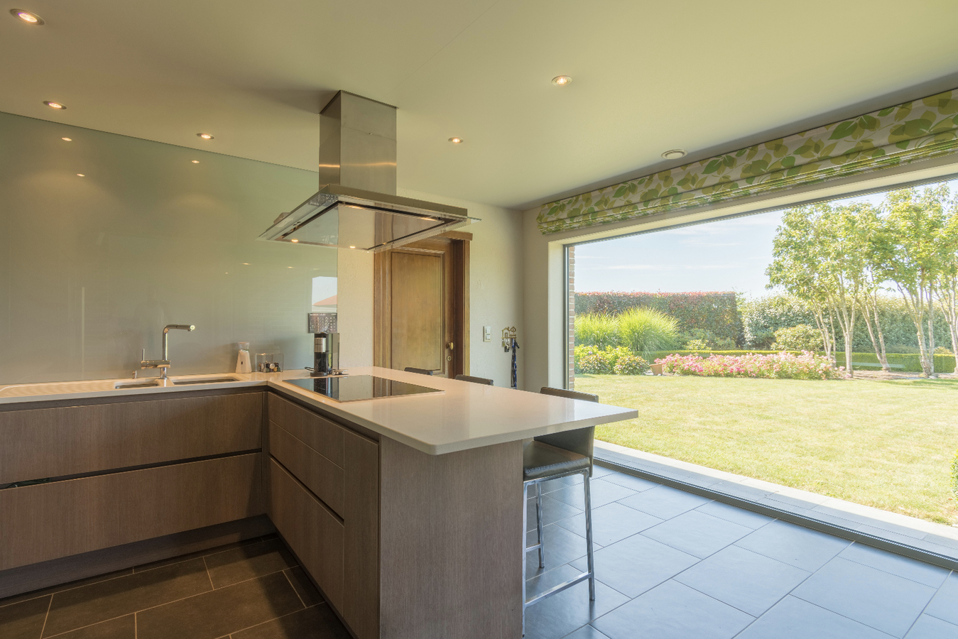 Ruime bemeubelde villa op residentiële ligging te Drongen (Baarle) 