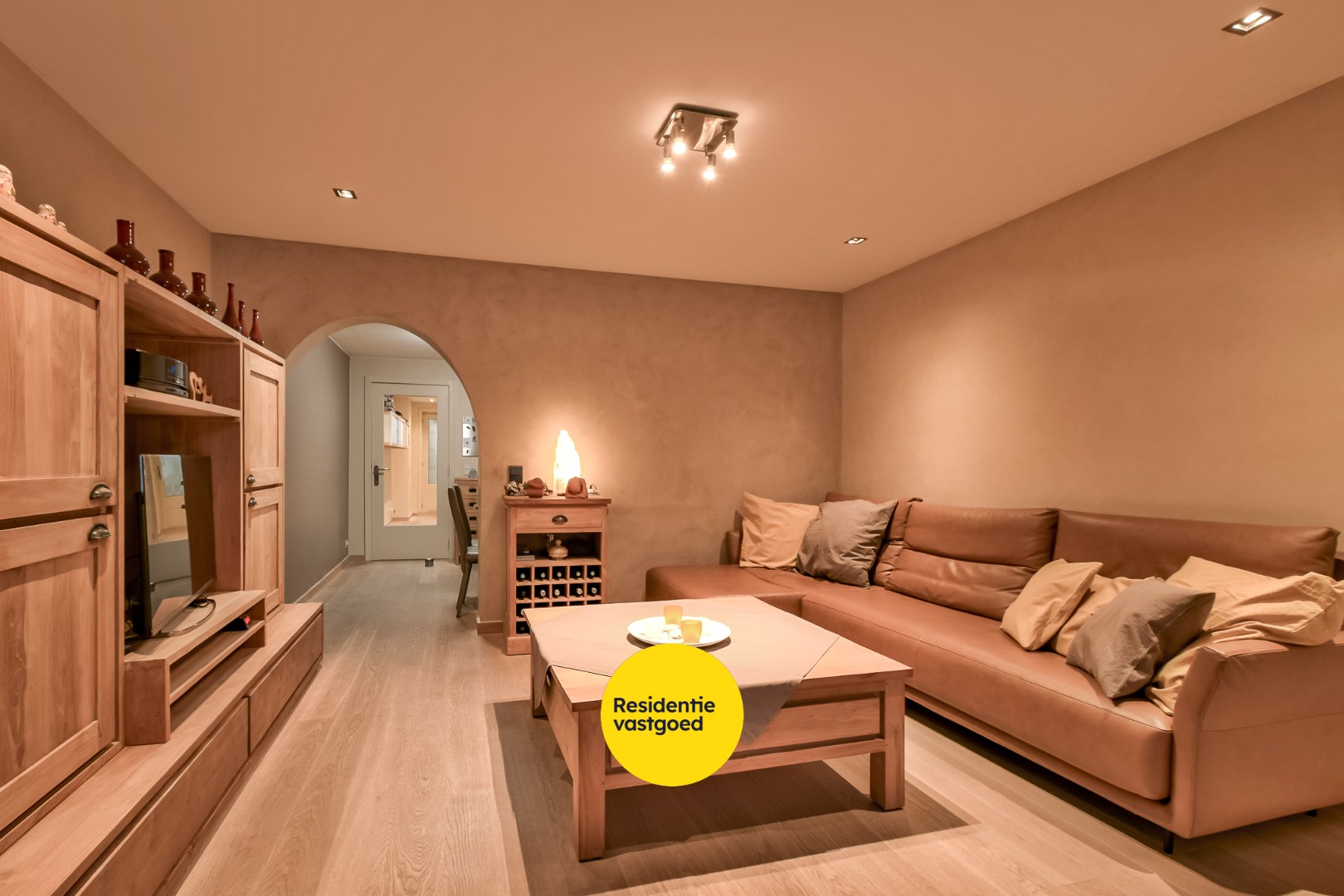 Prachtige woning met ruime garage in Roeselare! 