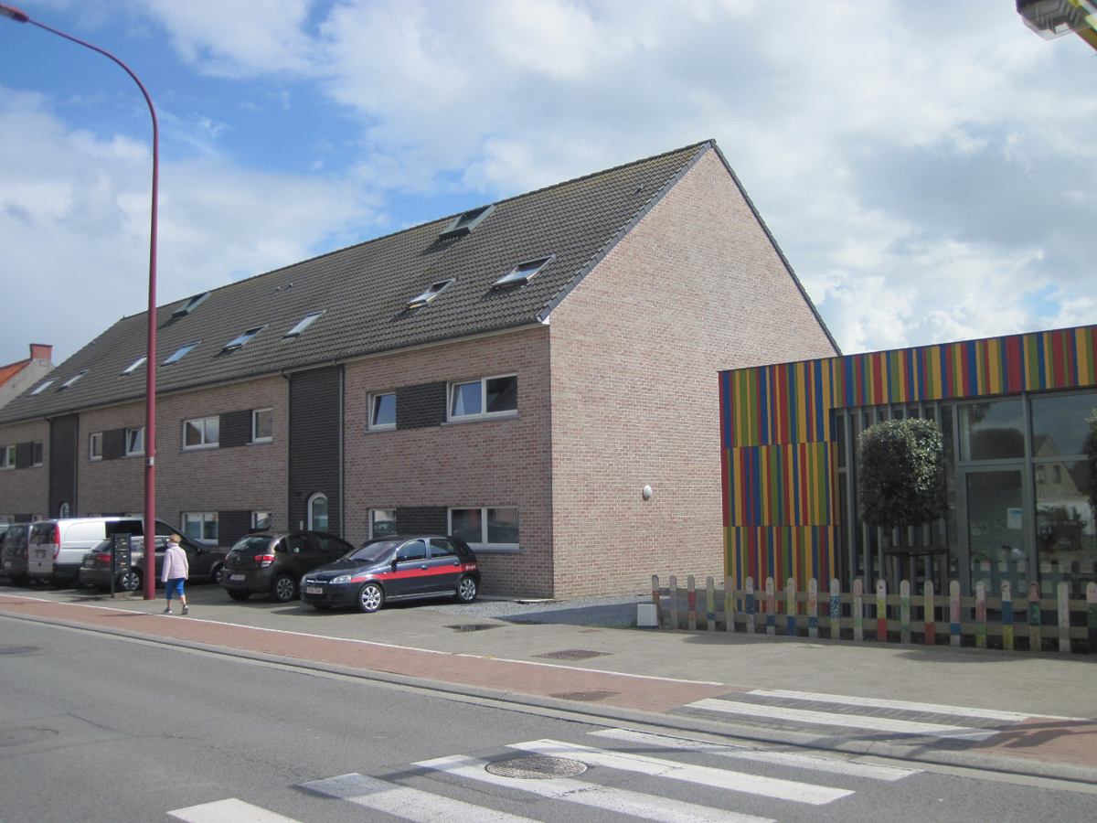 Bijzonder ruim 1-slp-appartement. Met terras. Met garage. 