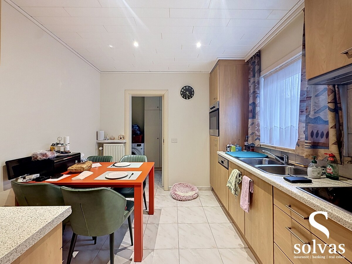 Ruim gelijkvloers appartement 