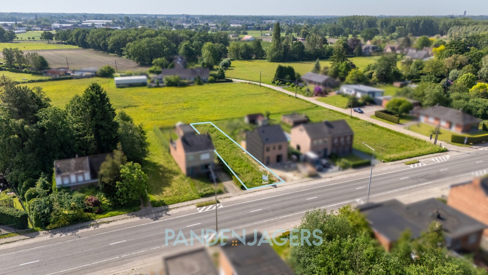 Bouwgrond (504 m2) voor halfopen bebouwing te Duffel 