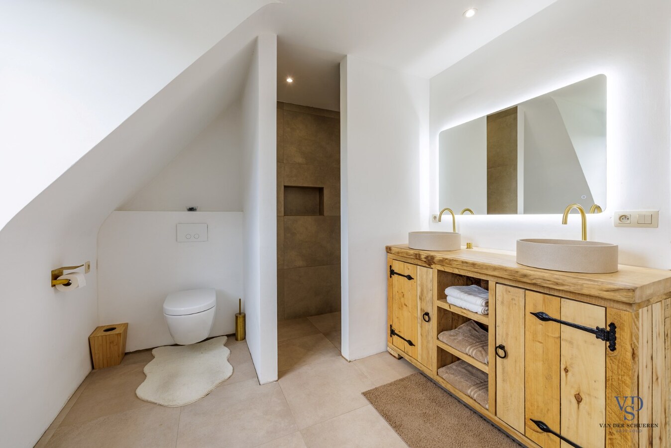 Charmant gerenoveerde villa met karakter en hedendaags comfort 