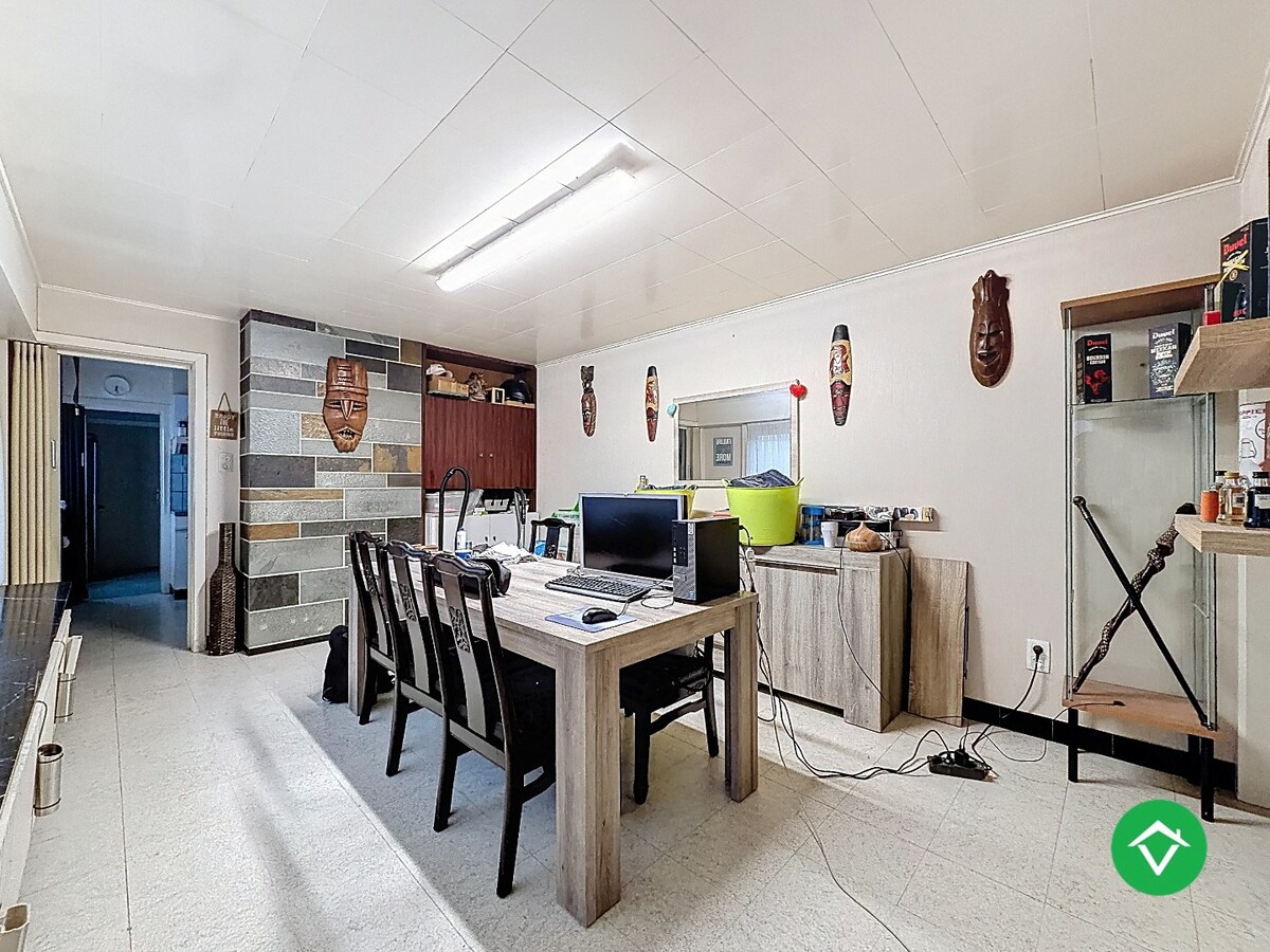 Ruime woning met 4 slaapkamers en terras te Ichtegem 