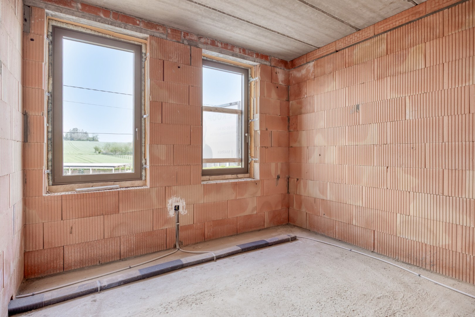 Fantastisch casco en winddichte nieuwbouwwoning met 3 slaapkamers, tuin en terras in Assent (Bekkevoort)! – bewoonbare opp. 177m² 