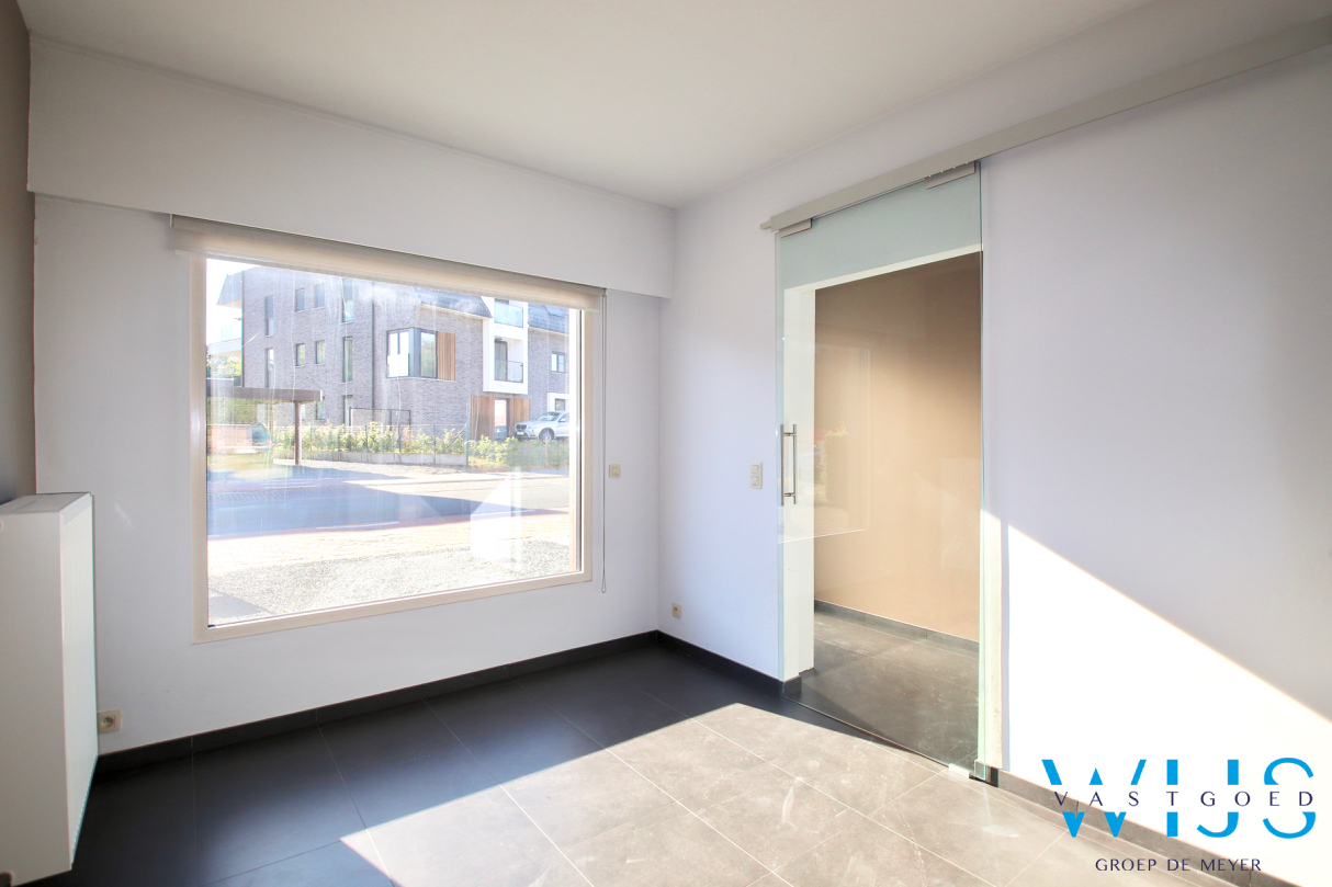 Instapklaar woonhuis met 2 slaapkamers &amp; tuin te SLEIDINGE ! 