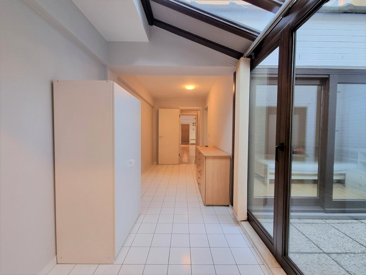 Uitzonderlijk groot (+- 170 m²!!) gelijkvloers appartement vlakbij het strand - Heist 