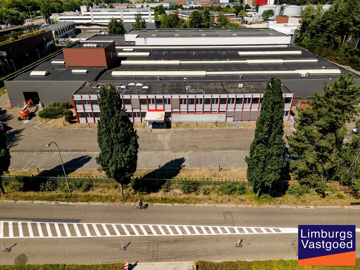 'T SAS - KMO UNIT 32 - 382,20 m² - a/d voormalige Smeets Site 
