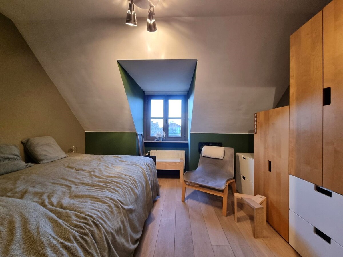 Zeer knappe, halfopen gezinswoning te Lissewege 