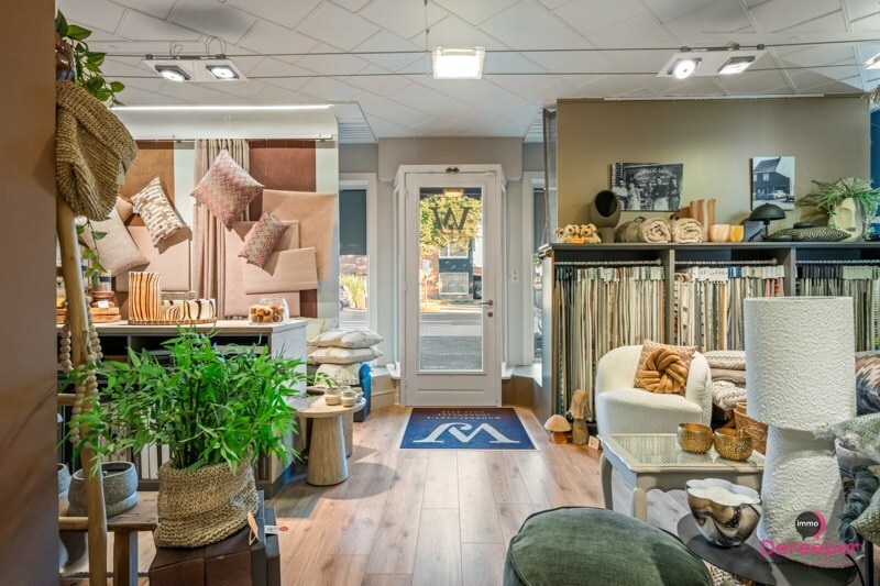 Commercieel sterk handelspand met woonst en opslag op topligging – alles op één perceel van 817m² 