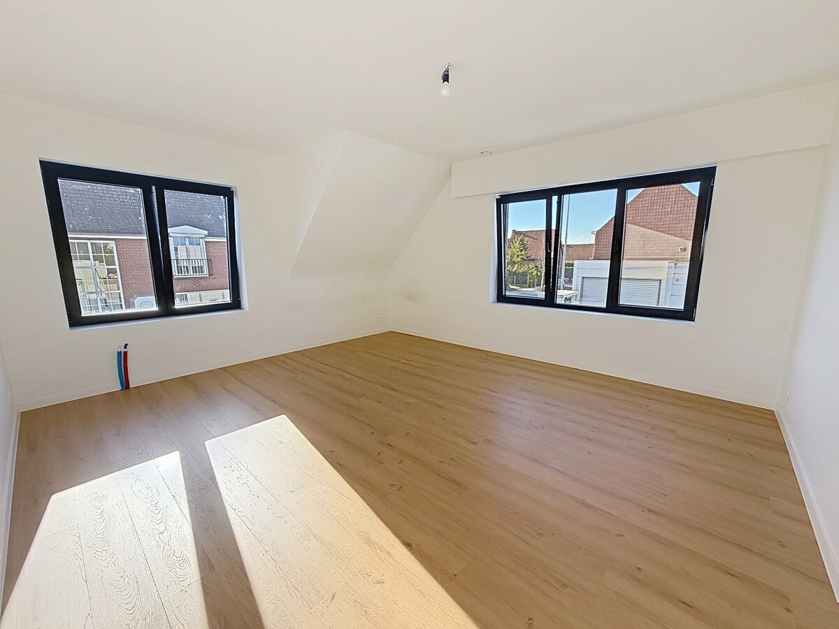 Villa te huur | onder reservatie in Izegem