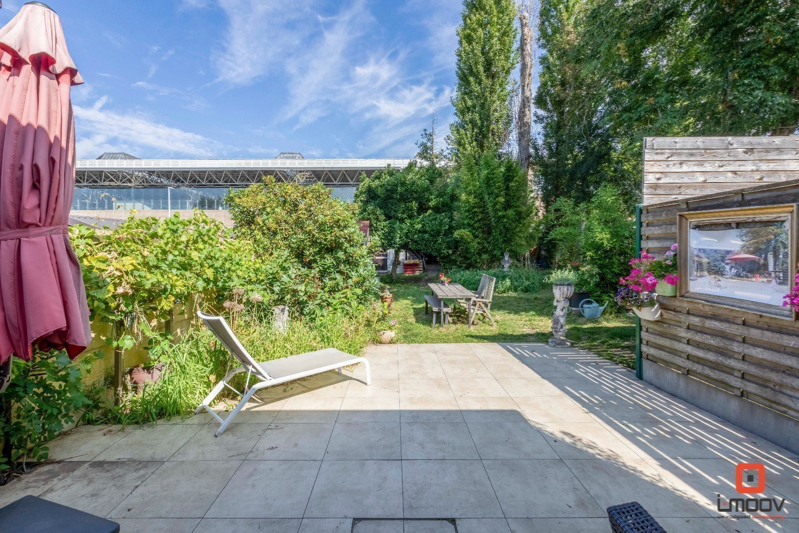 Instapklare woning met karakter en uitzonderlijke tuin van 390 m² 