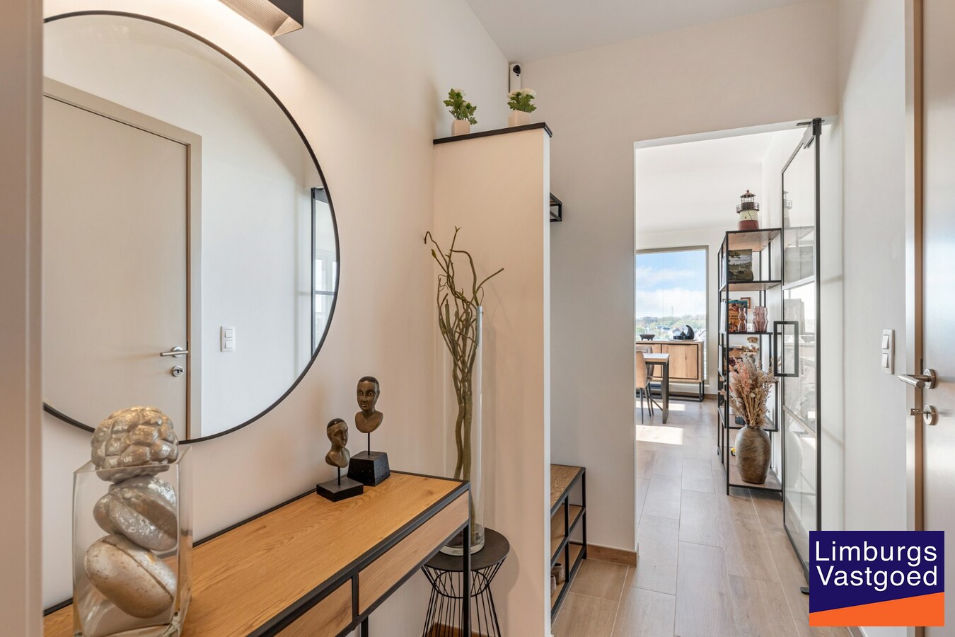 Modern appartement met terras, autostaanplaats + kelderberging 