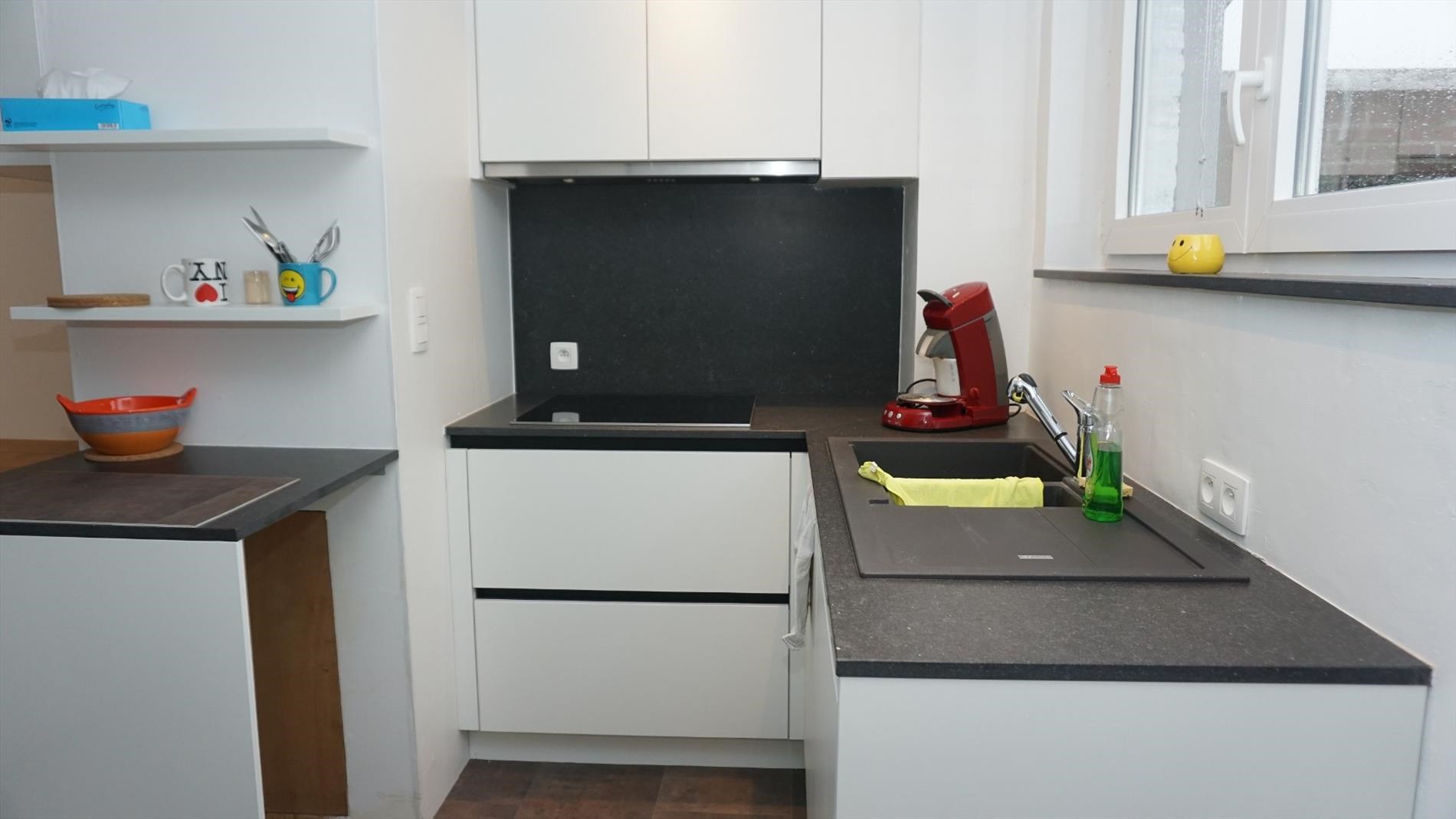 MODERN GEMEUBELD APPARTEMENT 1 SLPK. MET PRACHTIGE TERRASSEN 