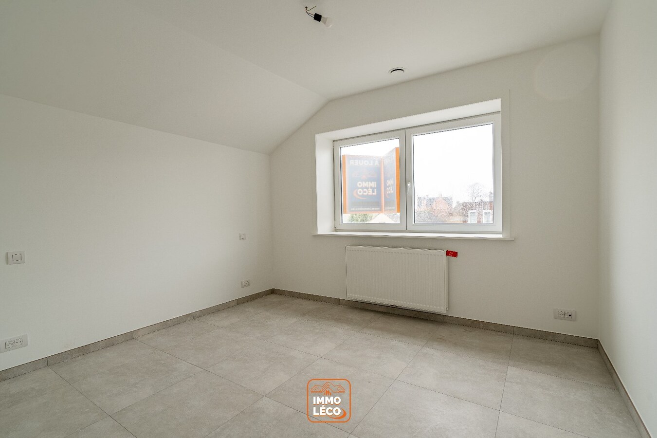 Appartement neuf 2 chambres avec terrasse privative et emplacement de parking, COUP DE CŒUR ! 