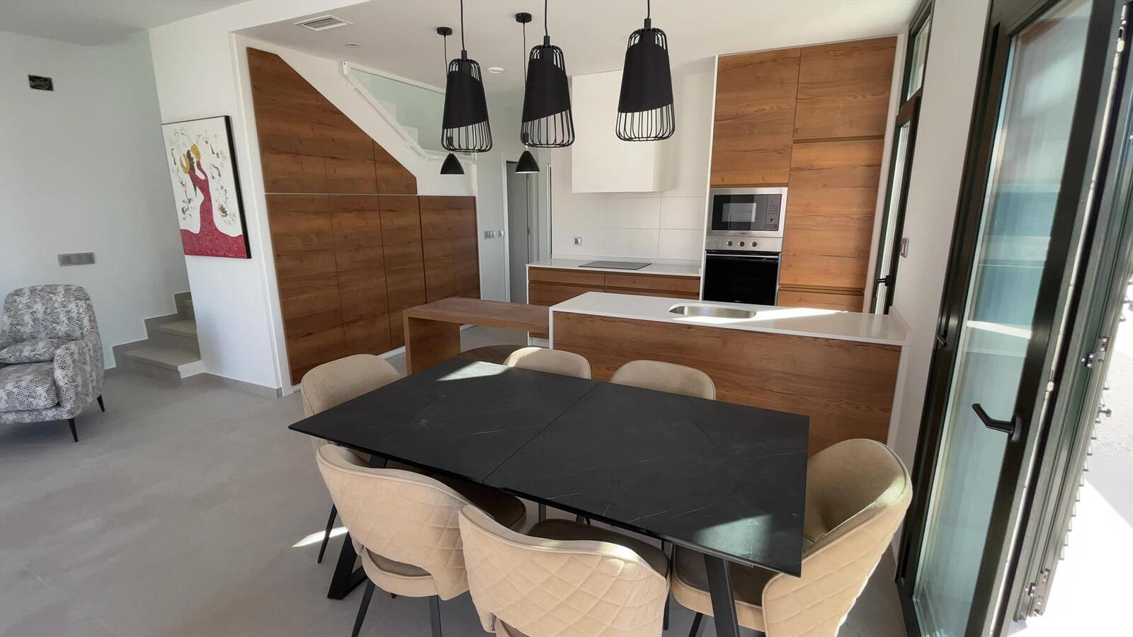 Villa te koop in Daya Nueva