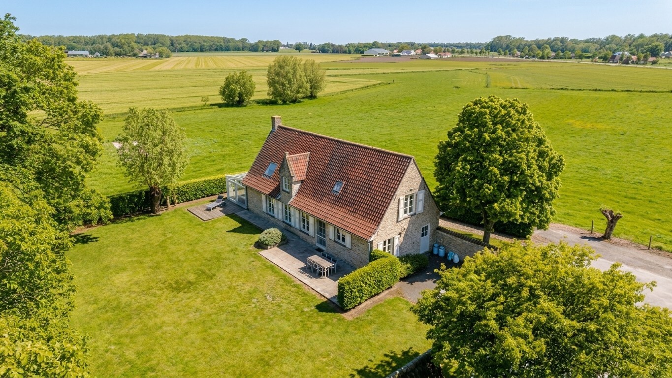 Alleenstaande topper met 3 slaapkamers nabij het Arboretum van Koekelare 