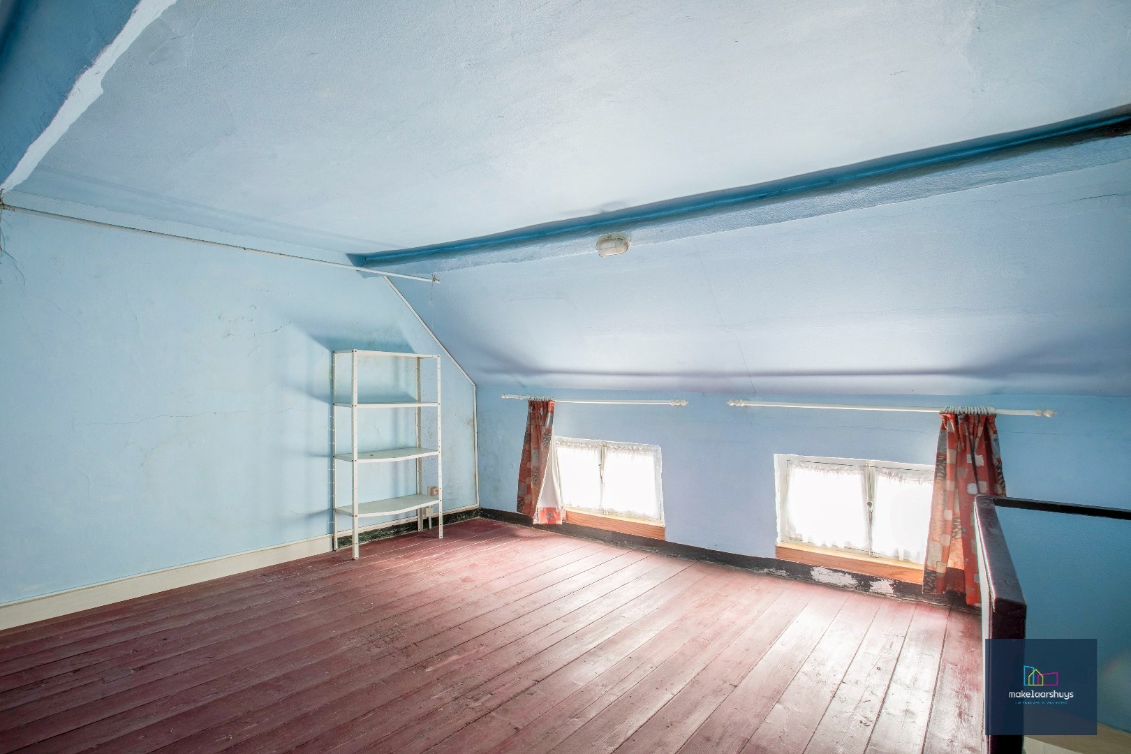 VERKOCHT !!! Te renoveren stadswoning met potentieel in hartje Gent 