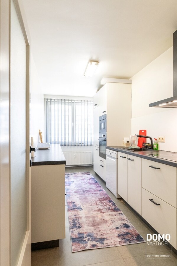 RUIM 2-SLAAPKAMERAPPARTEMENT MET TWEE TERRASSEN EN ENERGIELABEL B 